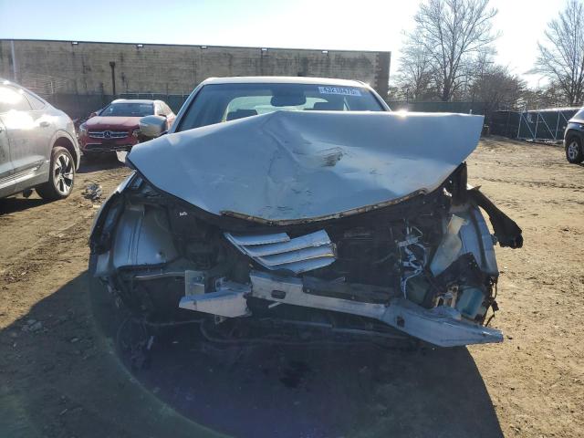 Photo 5 from auction – 2010 HYUNDAI GENESIS 3. with VIN KMHGC4DE7AU075237