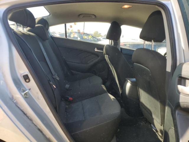 Photo 10 from auction – 2017 KIA FORTE LX with VIN 3KPFK4A79HE065343