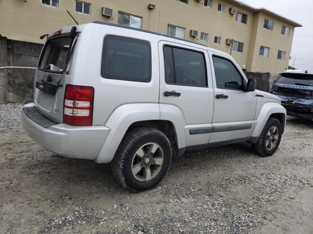 Photo 3 from auction – 2008 JEEP LIBERTY SP with VIN 1J8GP28K98W284516