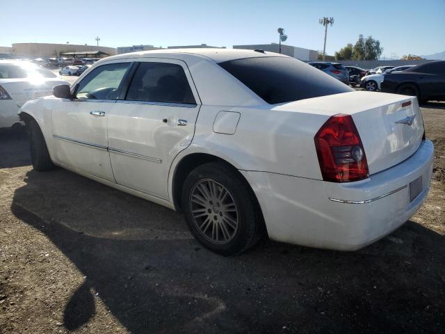 Photo 2 from auction – 2010 CHRYSLER 300 TOURIN with VIN 2C3CA5CV3AH255404