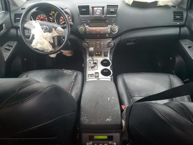 Photo 8 from auction – 2010 TOYOTA HIGHLANDER with VIN 5TDEK3EH2AS003965