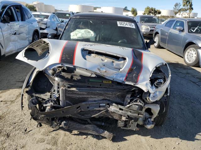 Photo 5 from auction – 2011 MINI COOPER S with VIN WMWSV3C51BTY23280