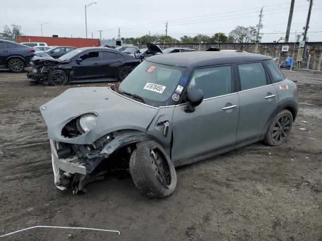 MINI COOPER 2017 with VIN WMWXU1C57H2E17907 - Photo from auction