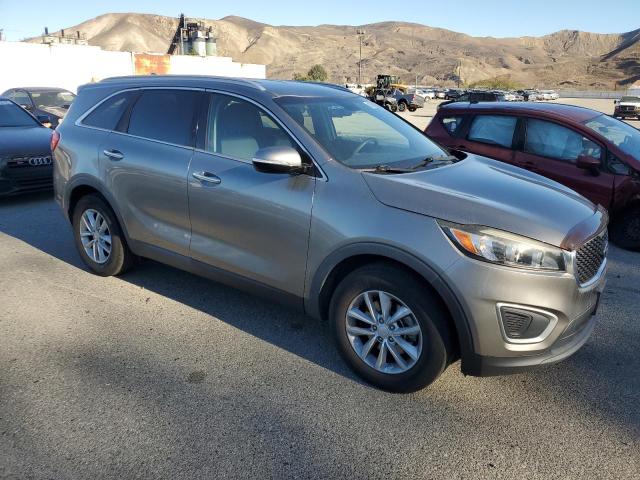Photo 4 from auction – 2018 KIA SORENTO LX with VIN 5XYPG4A34JG348132