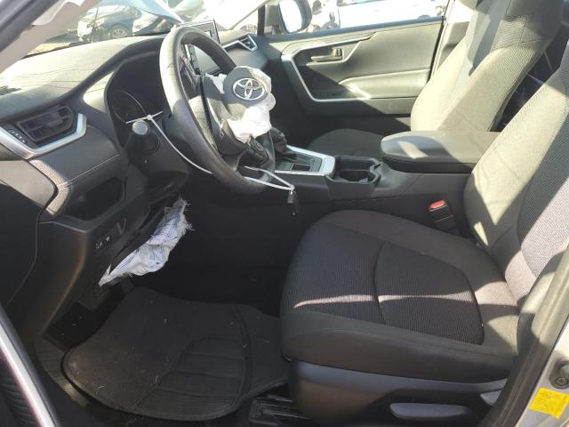 Photo 7 from auction – 2019 TOYOTA RAV4 LE with VIN JTMG1RFV5KD029959