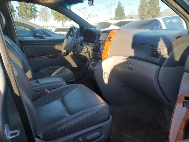 Photo 7 from auction – 2010 TOYOTA SIENNA XLE with VIN 5TDYK4CC2AS296258