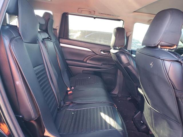 Photo 11 from auction – 2016 TOYOTA HIGHLANDER with VIN 5TDJKRFH0GS232797