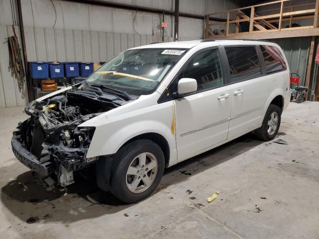 DODGE GRAND CARA 2010 with VIN 2D4RN5D1XAR483371 - Photo from auction