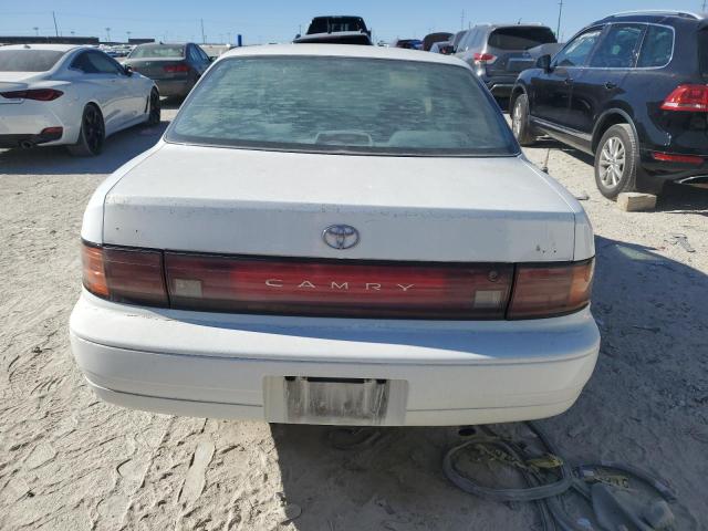 Photo 6 from auction – 1993 TOYOTA CAMRY LE with VIN 4T1SK12E9PU220155