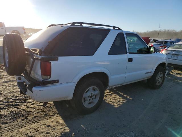 Photo 3 from auction – 2000 CHEVROLET BLAZER with VIN 1GNCT18W8YK285881