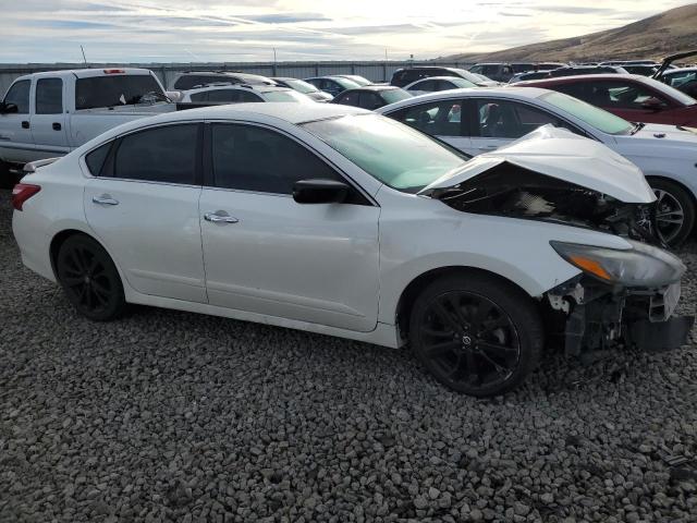 Photo 4 from auction – 2017 NISSAN ALTIMA 2.5 with VIN 1N4AL3AP0HC184851