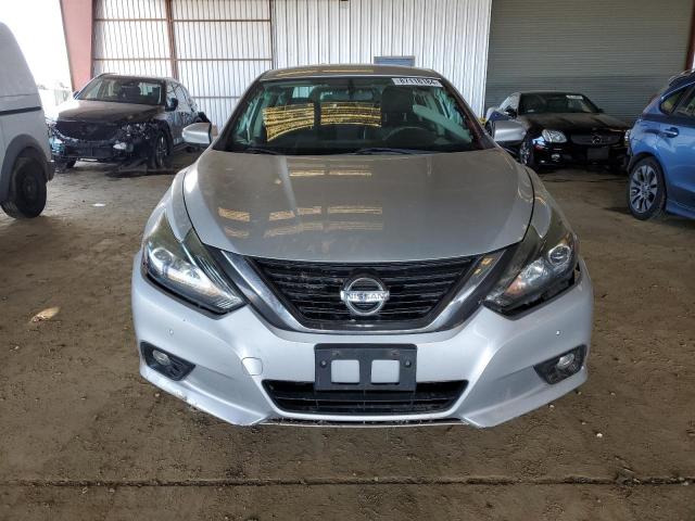Photo 5 from auction – 2017 NISSAN ALTIMA 3.5 with VIN 1N4BL3AP4HC141649