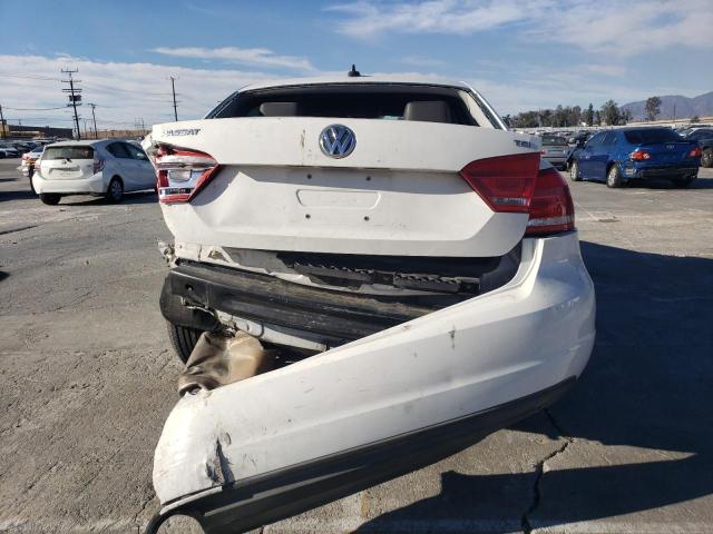 Photo 6 from auction – 2014 VOLKSWAGEN PASSAT S with VIN 1VWAT7A32EC087190