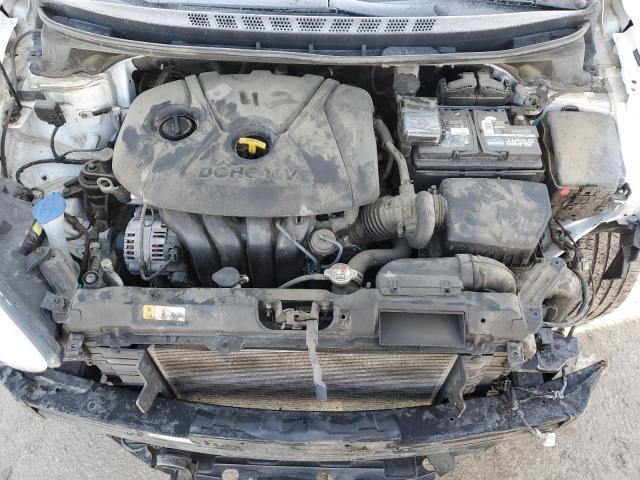 Photo 11 from auction – 2016 HYUNDAI ELANTRA SE with VIN 5NPDH4AE2GH707755