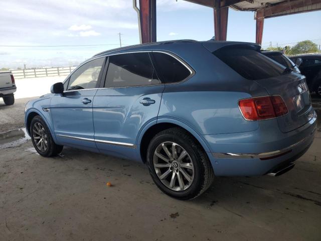 Photo 2 from auction – 2017 BENTLEY BENTAYGA with VIN SJAAC2ZV1HC014040