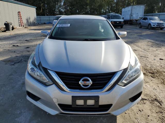 Photo 5 from auction – 2017 NISSAN ALTIMA 2.5 with VIN 1N4AL3AP1HC252591