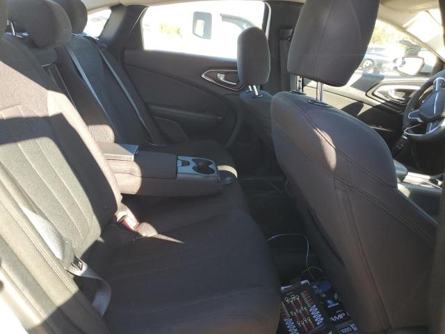 Photo 10 from auction – 2016 CHRYSLER 200 LIMITE with VIN 1C3CCCAB9GN171854