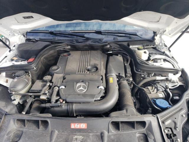 Photo 11 from auction – 2014 MERCEDES-BENZ C 250 with VIN WDDGF4HB0ER317618