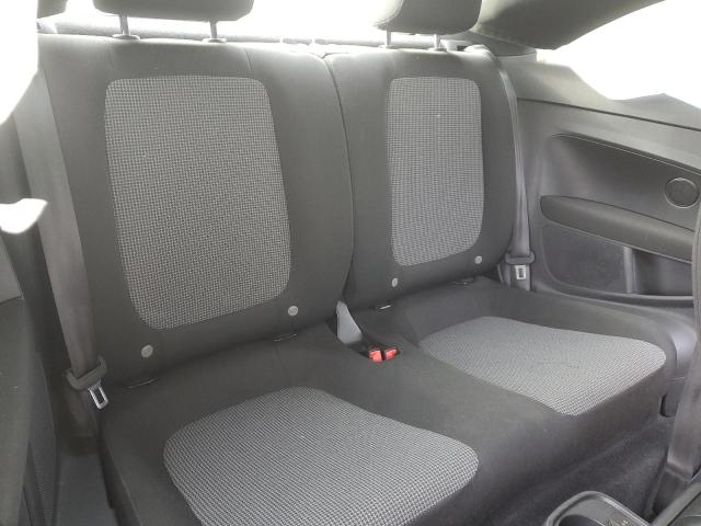 Photo 10 from auction – 2018 VOLKSWAGEN BEETLE S with VIN 3VWFD7AT5JM718297