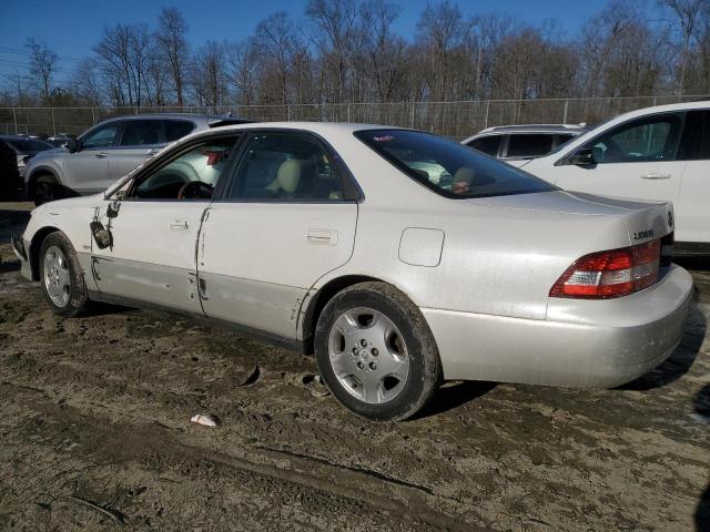 Photo 2 from auction – 2000 LEXUS ES 300 with VIN JT8BF28G8Y5101076