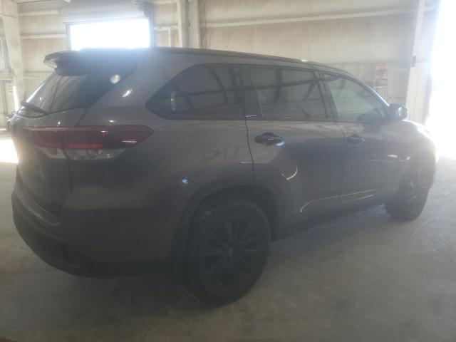 Photo 3 from auction – 2019 TOYOTA HIGHLANDER with VIN 5TDJZRFHXKS971860