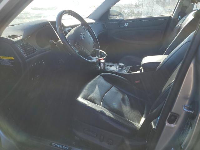Photo 7 from auction – 2010 HYUNDAI GENESIS 4. with VIN KMHGC4DF5AU075116