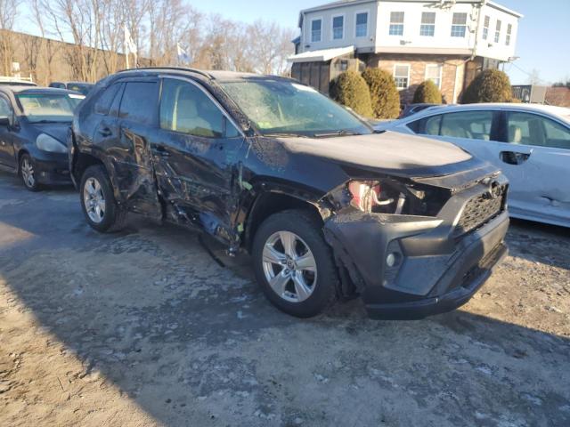 Photo 4 from auction – 2020 TOYOTA RAV4 LE with VIN JTMLWRFV0LD551089