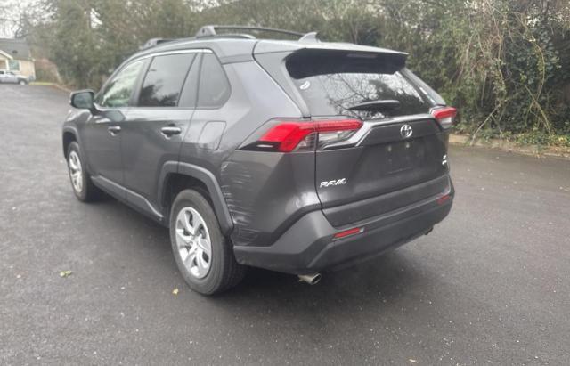 Photo 3 from auction – 2019 TOYOTA RAV4 LE with VIN JTMG1RFV4KD030701