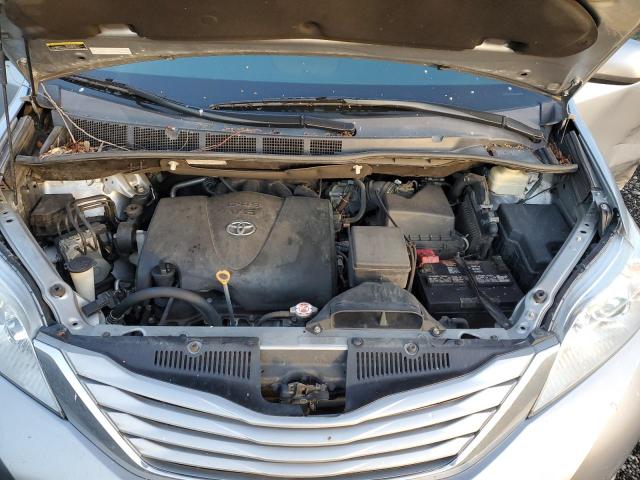 Photo 12 from auction – 2017 TOYOTA SIENNA LE with VIN 5TDJZ3DC9HS170110