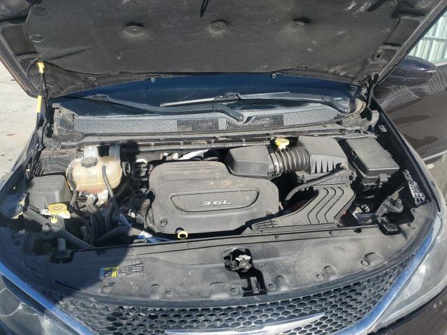Photo 12 from auction – 2017 CHRYSLER PACIFICA T with VIN 2C4RC1EG1HR652959