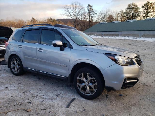 Снимка 4 от търг – 2017 SUBARU FORESTER 2 с VIN JF2SJAWC1HH446606