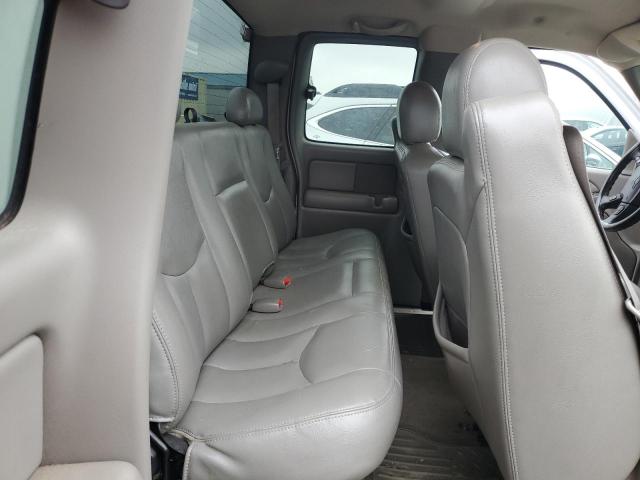 Photo 10 from auction – 2003 CHEVROLET SILVERADO with VIN 2GCEC19T531220694
