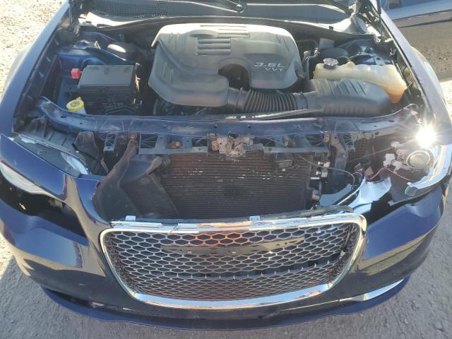 Снимка 11 от търг – 2016 CHRYSLER 300C с VIN 2C3CCAKG3GH208470