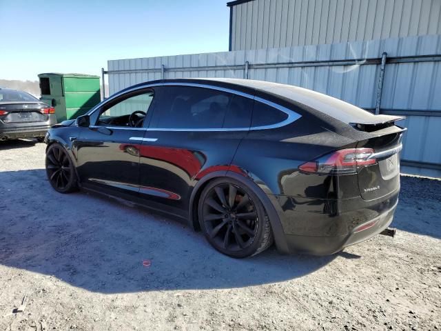 Photo 2 from auction – 2017 TESLA MODEL X with VIN 5YJXCBE24HF044852