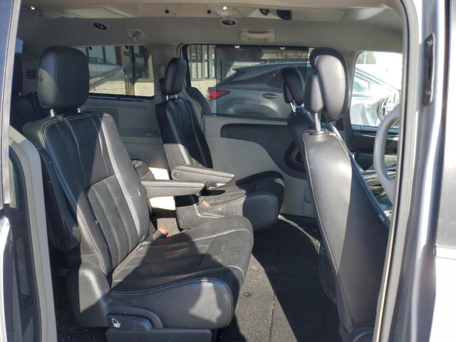 Photo 11 from auction – 2014 CHRYSLER TOWN & COU with VIN 2C4RC1BG6ER467063