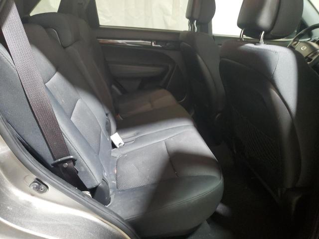 Photo 11 from auction – 2011 KIA SORENTO BA with VIN 5XYKTDA11BG023122