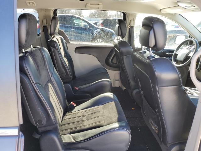 Photo 11 from auction – 2014 CHRYSLER TOWN & COU with VIN 2C4RC1CG2ER470444
