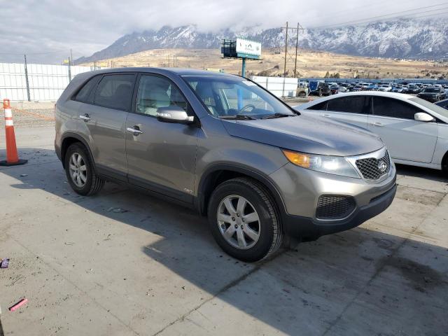 Photo 4 from auction – 2013 KIA SORENTO LX with VIN 5XYKTDA68DG417800