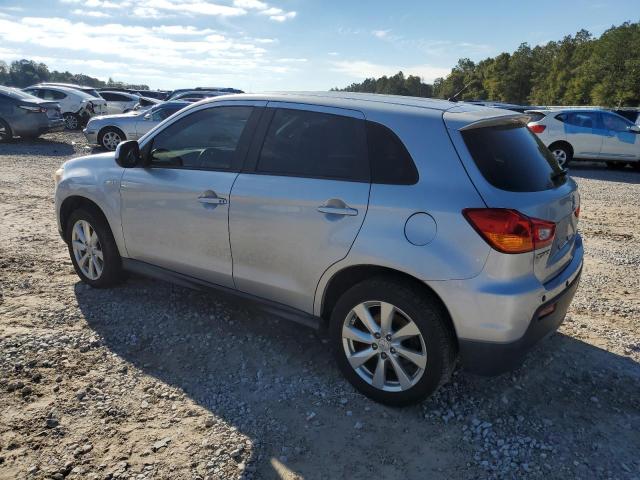Photo 2 from auction – 2012 MITSUBISHI OUTLANDER with VIN JA4AP4AU4CZ010078