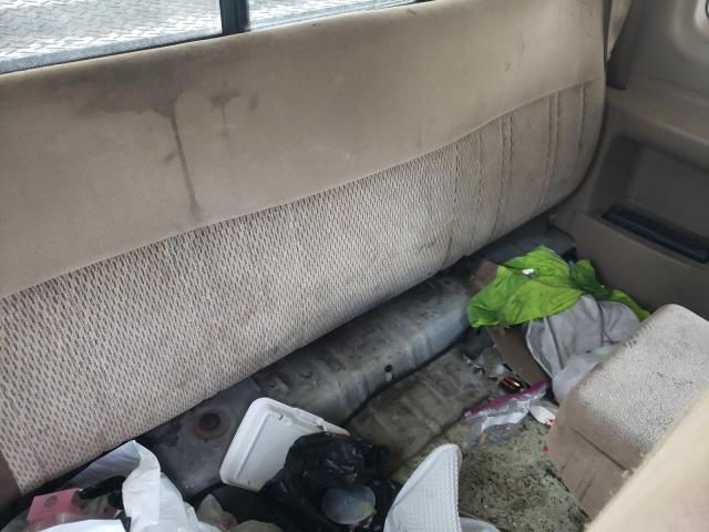 Photo 10 from auction – 1998 FORD F150 with VIN 1FTDX1861WNA06459