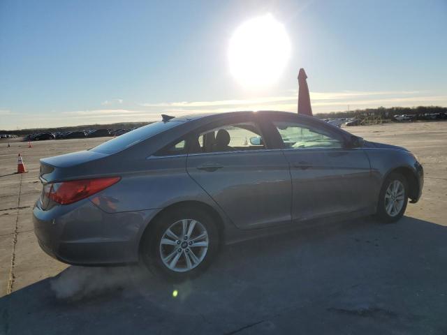 Photo 3 from auction – 2013 HYUNDAI SONATA GLS with VIN 5NPEB4AC2DH627727