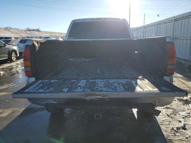 Photo 6 from auction – 2005 GMC K2500 with VIN 1GTHK23U05F858452