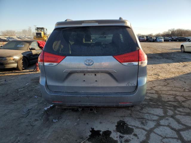 Photo 6 from auction – 2011 TOYOTA SIENNA XLE with VIN 5TDYK3DC8BS059414