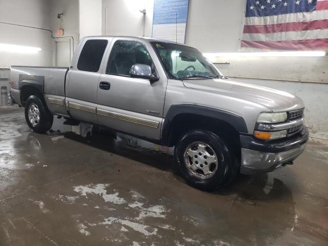 Photo 4 from auction – 2002 CHEVROLET SILVERADO with VIN 1GCEK19T92E202425