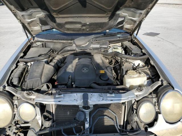 Photo 11 from auction – 2001 MERCEDES-BENZ E 320 with VIN WDBJF65J61B299960