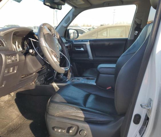 Photo 7 from auction – 2019 TOYOTA 4RUNNER SR with VIN JTEBU5JR2K5706685