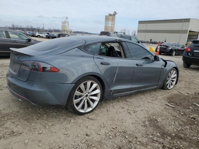 Photo 3 from auction – 2013 TESLA MODEL S with VIN 5YJSA1CP1DFP04154