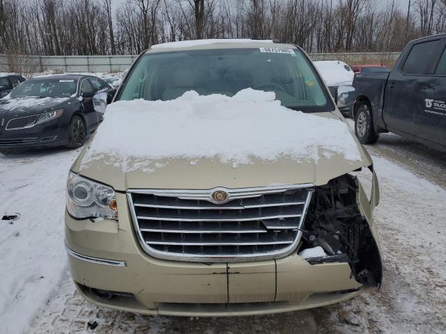 Photo 5 from auction – 2010 CHRYSLER TOWN & COU with VIN 2A4RR6DX6AR228237