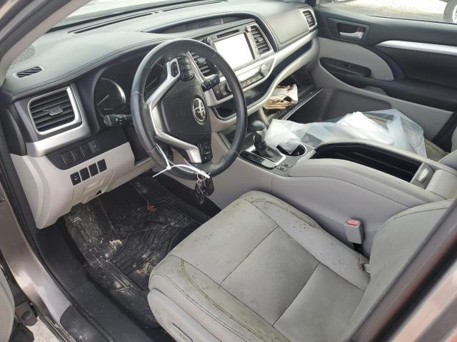Photo 8 from auction – 2016 TOYOTA HIGHLANDER with VIN 5TDJKRFH9GS303687