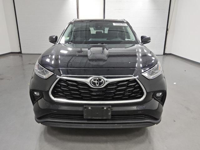 Zdjęcie 5 z aukcji – 2023 TOYOTA HIGHLANDER z VIN 5TDKDRBH6PS016523